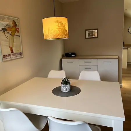 Olympiablick - Bergpanorama Apartment Garmisch-Partenkirchen