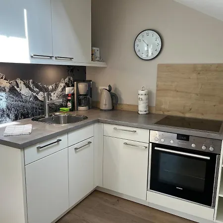Apartment Olympiablick - Bergpanorama Garmisch-Partenkirchen